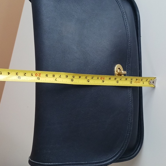 Vintage Coach City Bag #9790 - Picture 12 of 14